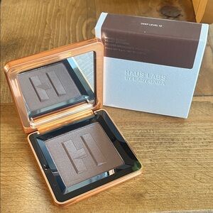 Haus Labs by Lady Gaga Velvet Bronzer in Deep Level 12 - Shimmery Brown